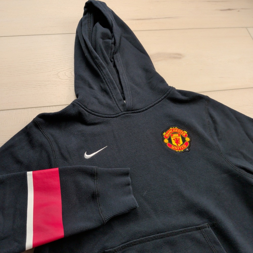 Nike Manchester United F.C. Hoodie Boys L 12-13 Years Black Soccer Football